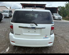 Toyota Corolla Rumion 2010