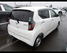 Daihatsu Mira e:S 2019