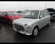 Daihatsu Mira Gino 2000