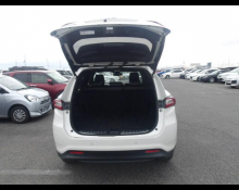 Toyota Harrier 2019