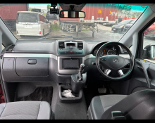 Mercedes Benz V-Class 2011