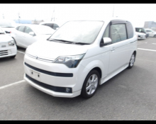 Toyota Spade 2019