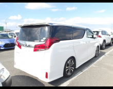 Toyota Alphard 2020
