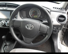 Toyota Corolla Axio 2014