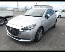 Mazda Mazda2 2022