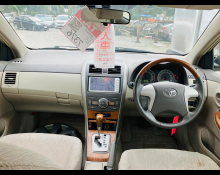 Toyota Corolla Axio 2010