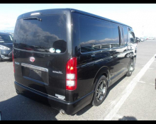 Toyota Hiace Van 2010