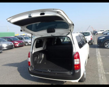 Toyota Succeed Van 2019