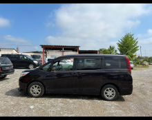 Toyota Noah 2014