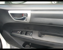 Toyota Corolla Axio 2015