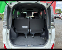 Toyota Voxy 2017