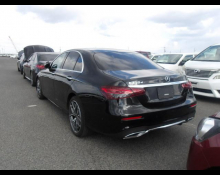 Mercedes-Benz E-Class 2022