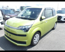 Toyota Spade 2020