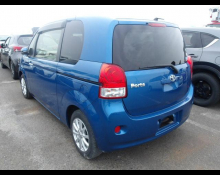 Toyota Porte 2018