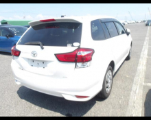 Toyota Corolla Fielder 2018