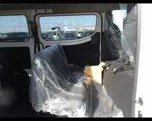 Nissan Caravan Van 2025