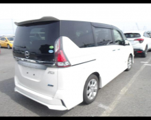 Nissan Serena 2018