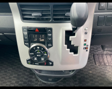 Toyota Noah 2013