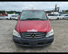 Mercedes Benz V-Class 2011