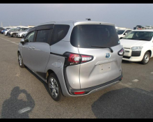 Toyota Sienta 2019
