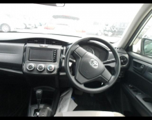 Toyota Corolla Axio 2016