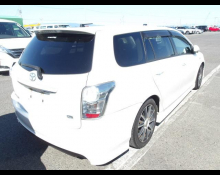 Toyota Corolla Fielder 2011