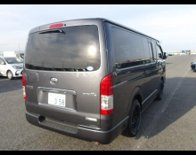 Toyota Hiace Van 2010