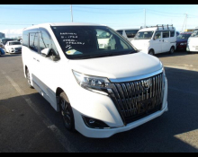 Toyota Esquire 2019