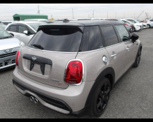 BMW MINI 2023