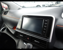 Toyota Sienta 2019