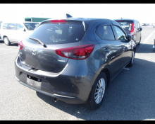 Mazda Mazda2 2020