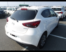 Mazda Mazda2 2023