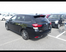 Toyota Corolla Fielder 2015