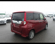 Toyota Roomy 2019