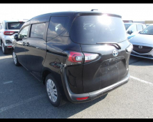 Toyota Sienta 2019