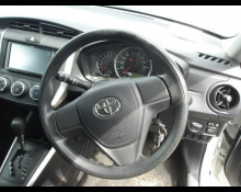 Toyota Corolla Fielder 2018