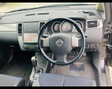 Nissan Tiida 2010