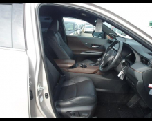 Toyota Harrier Hybrid 2023