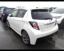 Toyota Vitz 2014