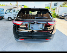 Toyota Harrier 2017