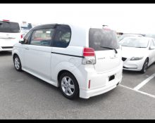 Toyota Spade 2019