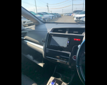 Honda Fit Hybrid 2016