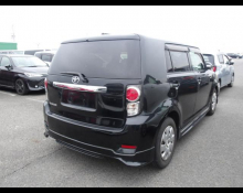 Toyota Corolla Rumion 2012