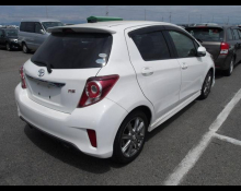 Toyota Vitz 2011