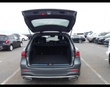 Mercedes Benz GLC-class 2021