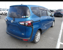 Toyota Sienta 2019