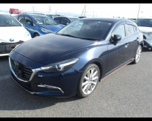 Mazda Axela 2018