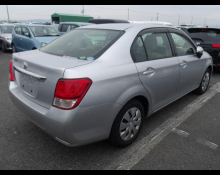 Toyota Corolla Axio 2014