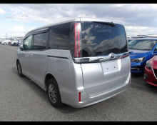Toyota Noah 2020