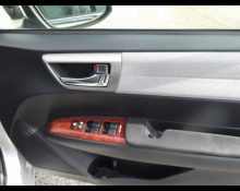 Toyota Corolla Axio 2012